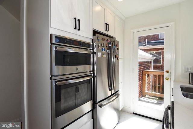 4732 ELLICOTT ST NW, Washington, DC 20016
