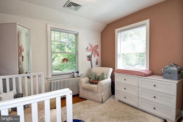 4732 ELLICOTT ST NW, Washington, DC 20016