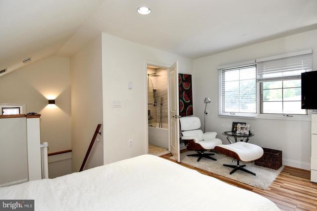 4732 ELLICOTT ST NW, Washington, DC 20016