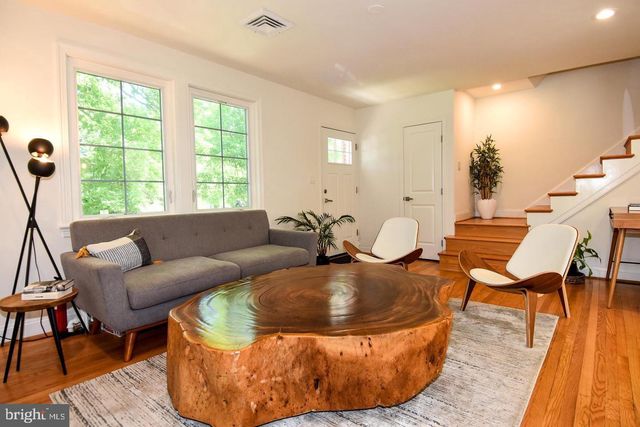 4732 ELLICOTT ST NW, Washington, DC 20016