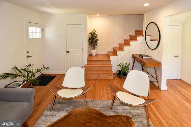 4732 ELLICOTT ST NW, Washington, DC 20016