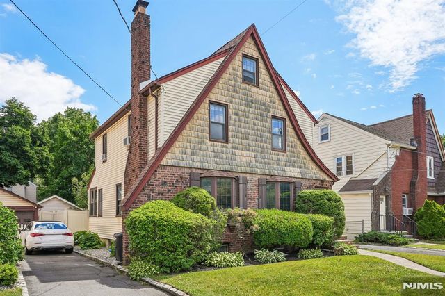 21 Ferncliff Road, Bloomfield, NJ 07003