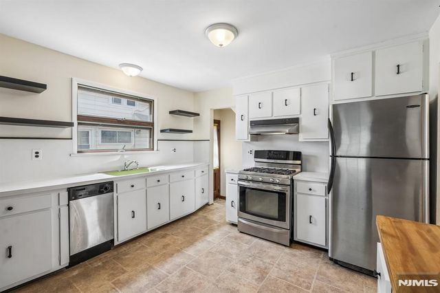 21 Ferncliff Road, Bloomfield, NJ 07003