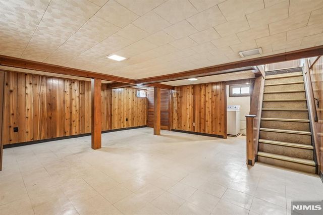 21 Ferncliff Road, Bloomfield, NJ 07003