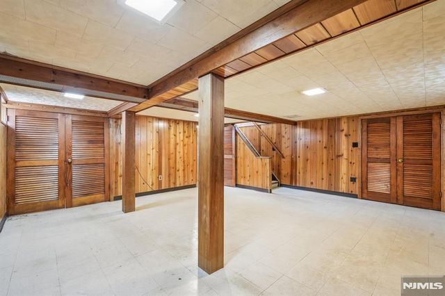 21 Ferncliff Road, Bloomfield, NJ 07003