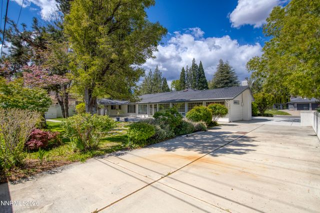 2050 Dant Boulevard, Reno, NV 89509