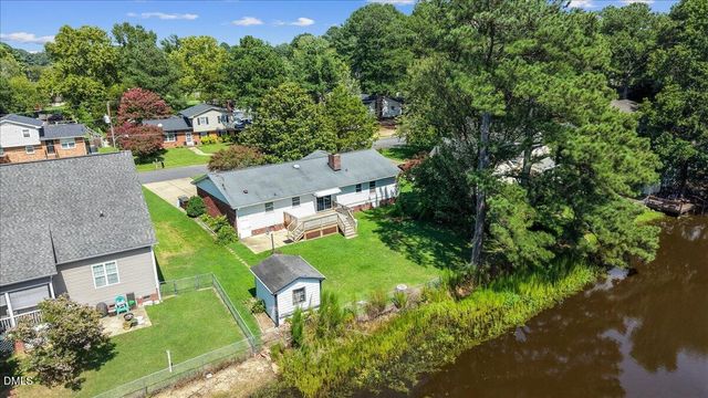 301 Flamingo Drive, Clayton, NC 27520
