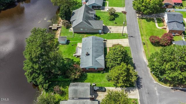 301 Flamingo Drive, Clayton, NC 27520