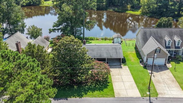 301 Flamingo Drive, Clayton, NC 27520