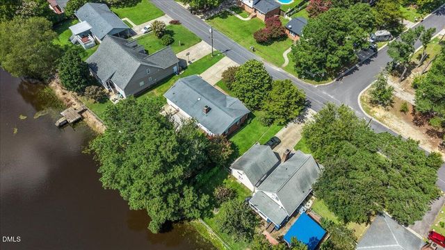 301 Flamingo Drive, Clayton, NC 27520