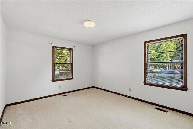 301 Flamingo Drive, Clayton, NC 27520