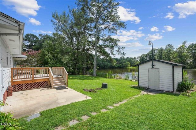 301 Flamingo Drive, Clayton, NC 27520