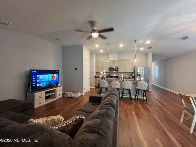 7119 PRESTON PINES Trail, Jacksonville, FL 32244