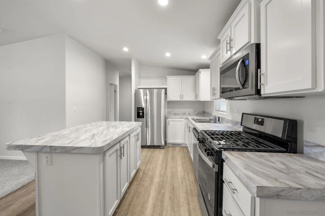 22899 Byron Rd SPC 78, Crestline, CA 92325