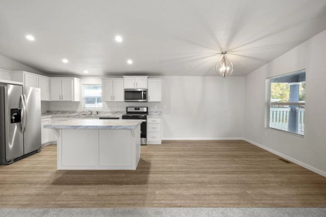 22899 Byron Rd SPC 78, Crestline, CA 92325