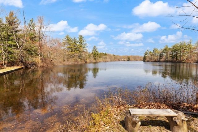 2 Briggs Pond Way, Sharon, MA 02067