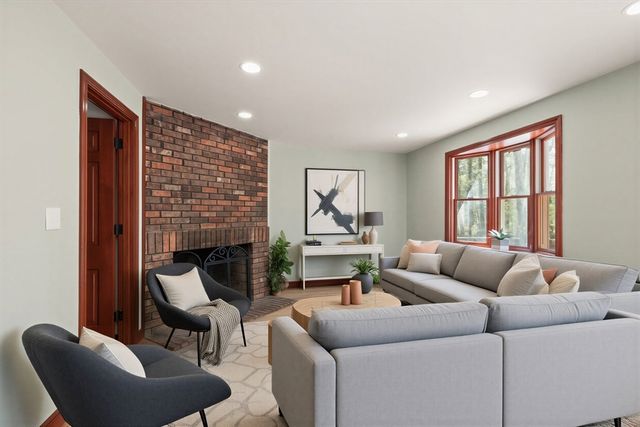 2 Briggs Pond Way, Sharon, MA 02067