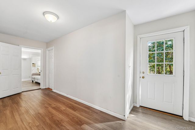 30 Pine Lane, New City, NY 10956