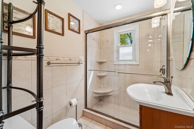 30 Pine Lane, New City, NY 10956