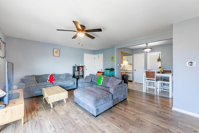 11036 S Kilpatrick Avenue 3SW, Oak Lawn, IL 60453