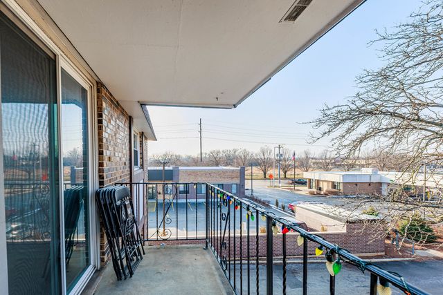 11036 S Kilpatrick Avenue 3SW, Oak Lawn, IL 60453