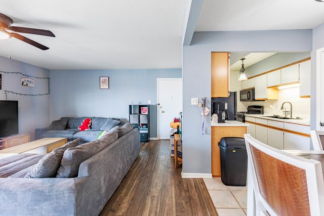 11036 S Kilpatrick Avenue 3SW, Oak Lawn, IL 60453