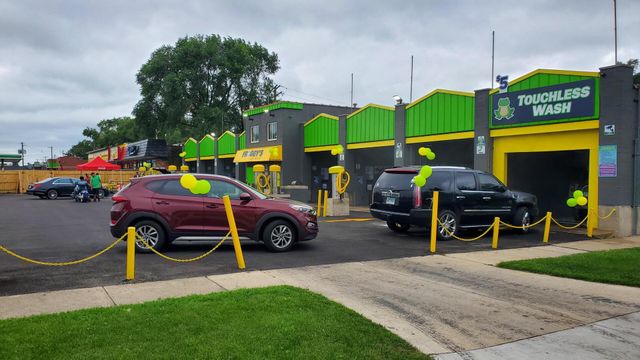 801 W Roosevelt Road, Maywood, IL 60153