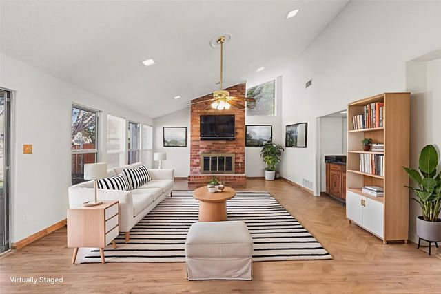 1525 Juniper Lane, Lewisville, TX 75077