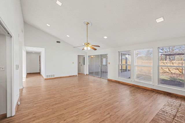 1525 Juniper Lane, Lewisville, TX 75077