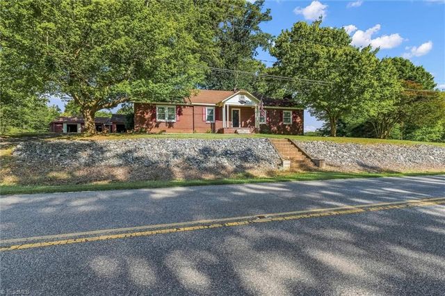 2206 Rural Hall-Germanton Road, Rural Hall, NC 27045
