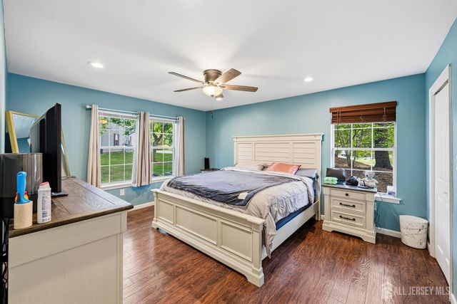 37 Morgan Place, East Brunswick, NJ 08816