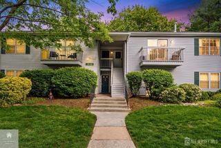 37 Morgan Place, East Brunswick, NJ 08816