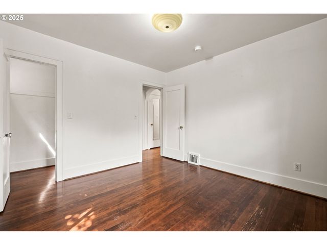 6219 N MINNESOTA Ave, Portland, OR 97217