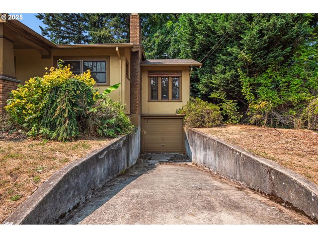 6219 N MINNESOTA Ave, Portland, OR 97217