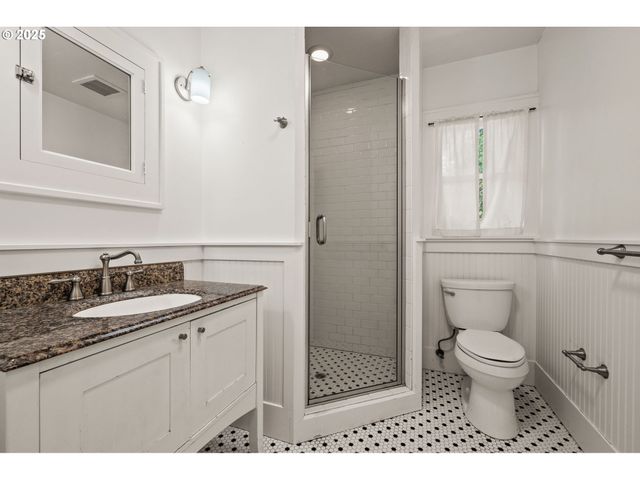 6219 N MINNESOTA Ave, Portland, OR 97217