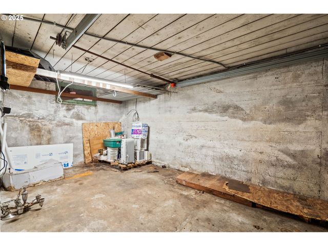 6219 N MINNESOTA Ave, Portland, OR 97217