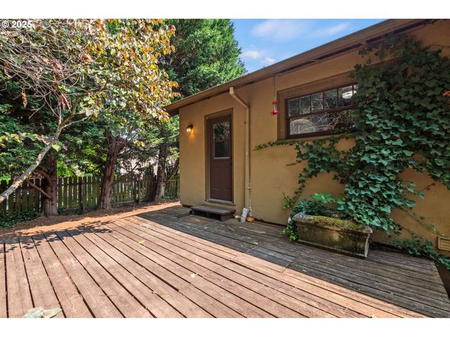 6219 N MINNESOTA Ave, Portland, OR 97217