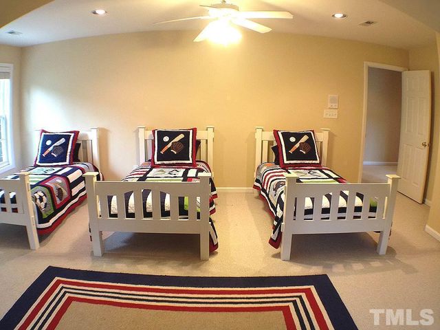 202 Sterling Ridge Way, Cary, NC 27519