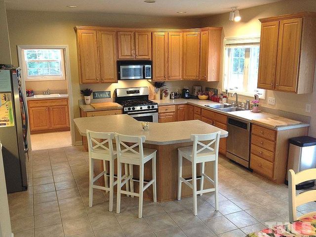 202 Sterling Ridge Way, Cary, NC 27519