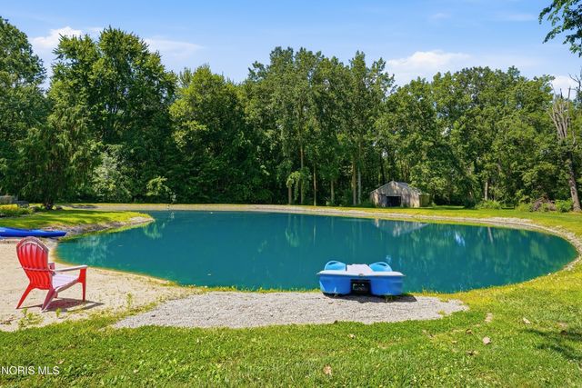 17510 Euler Road, Bowling Green, OH 43402