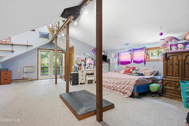 17510 Euler Road, Bowling Green, OH 43402