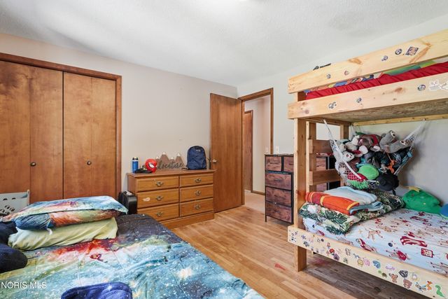 17510 Euler Road, Bowling Green, OH 43402
