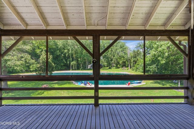 17510 Euler Road, Bowling Green, OH 43402