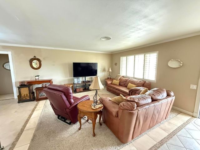 43305 Illinois Avenue, Palm Desert, CA 92211