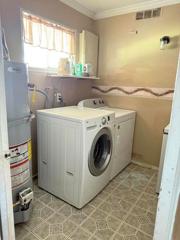 43305 Illinois Avenue, Palm Desert, CA 92211