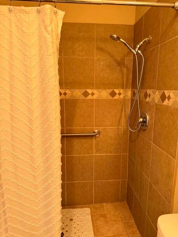 43305 Illinois Avenue, Palm Desert, CA 92211