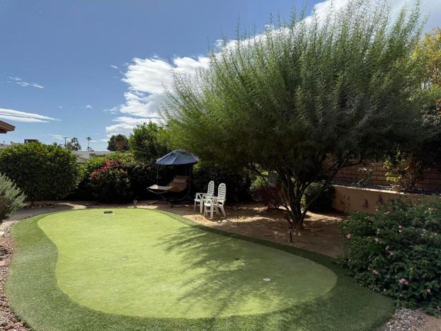 43305 Illinois Avenue, Palm Desert, CA 92211