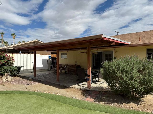43305 Illinois Avenue, Palm Desert, CA 92211