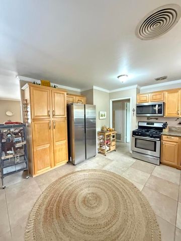 43305 Illinois Avenue, Palm Desert, CA 92211