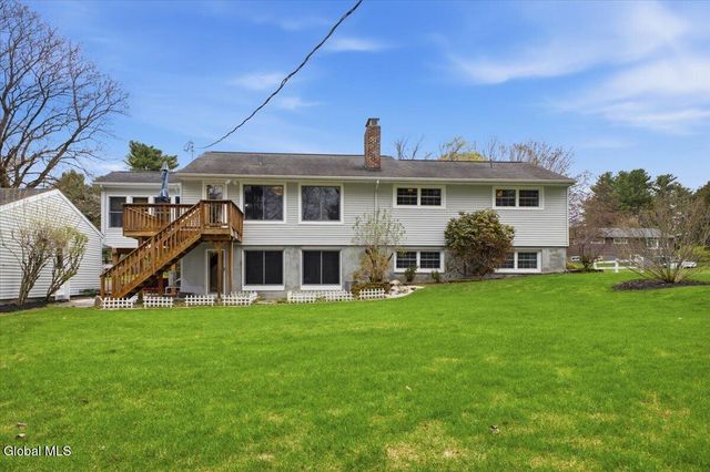 43 Meadowview Drive, Queensbury, NY 12804